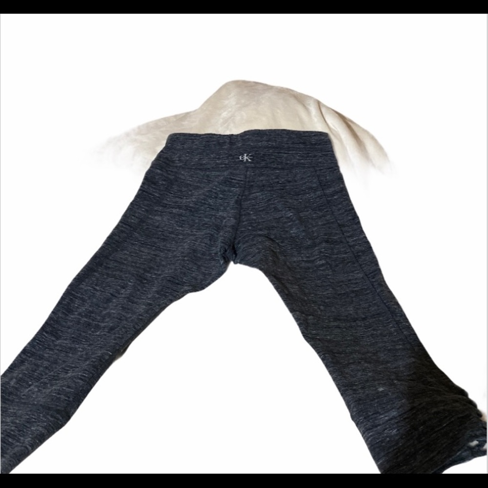 Calvin Klein Capri leggings open crisscross at end